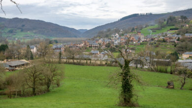 39-E6---Saint-Cyprien-village-----35-mm-44°32'37.04'-N-2°24'43.97'-E24C_8811---11-mars-2026